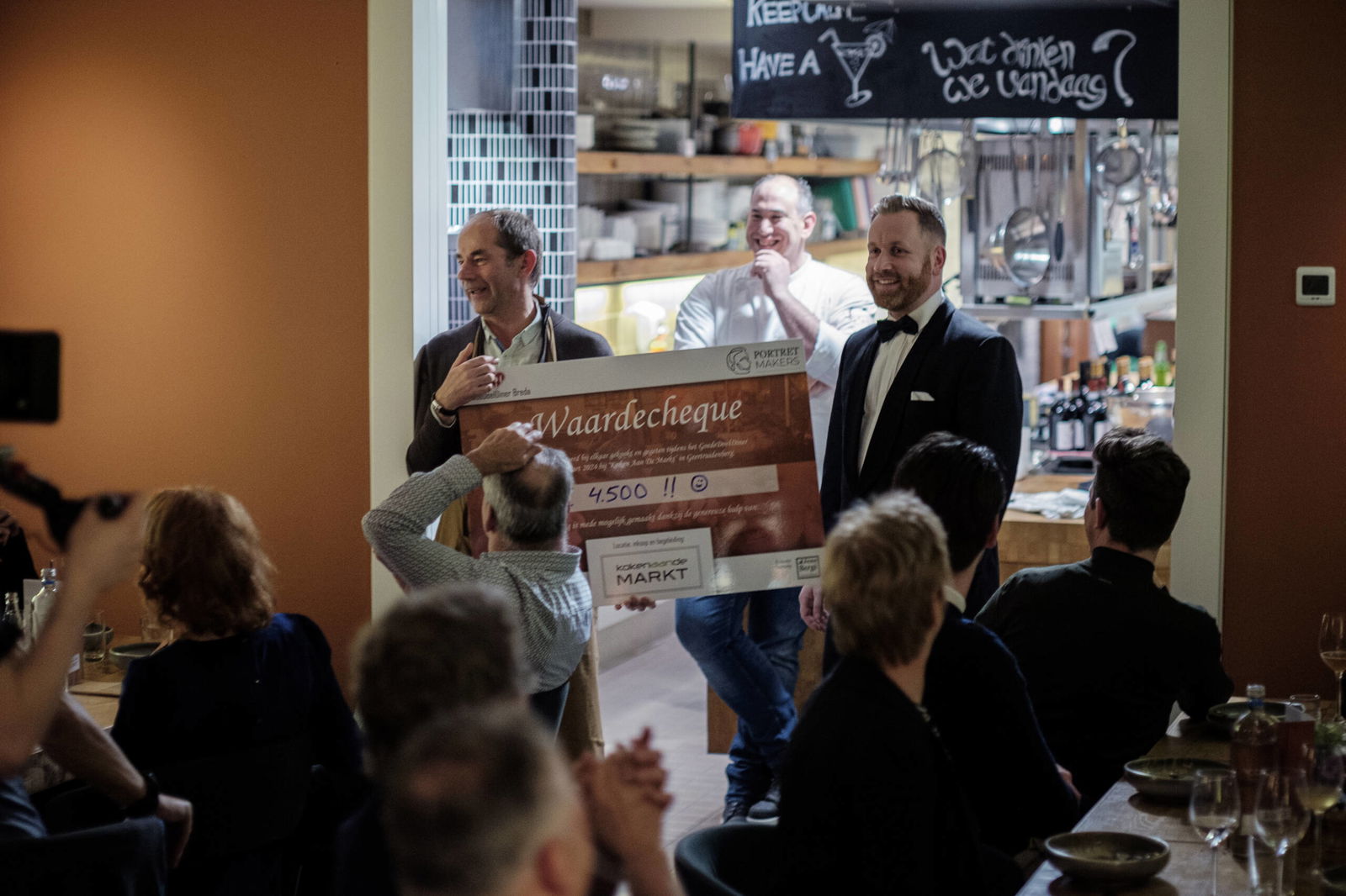 Benefietdiner Portretmakers: Impactvolle Donaties en Hartverwarmende Dankbaarheid