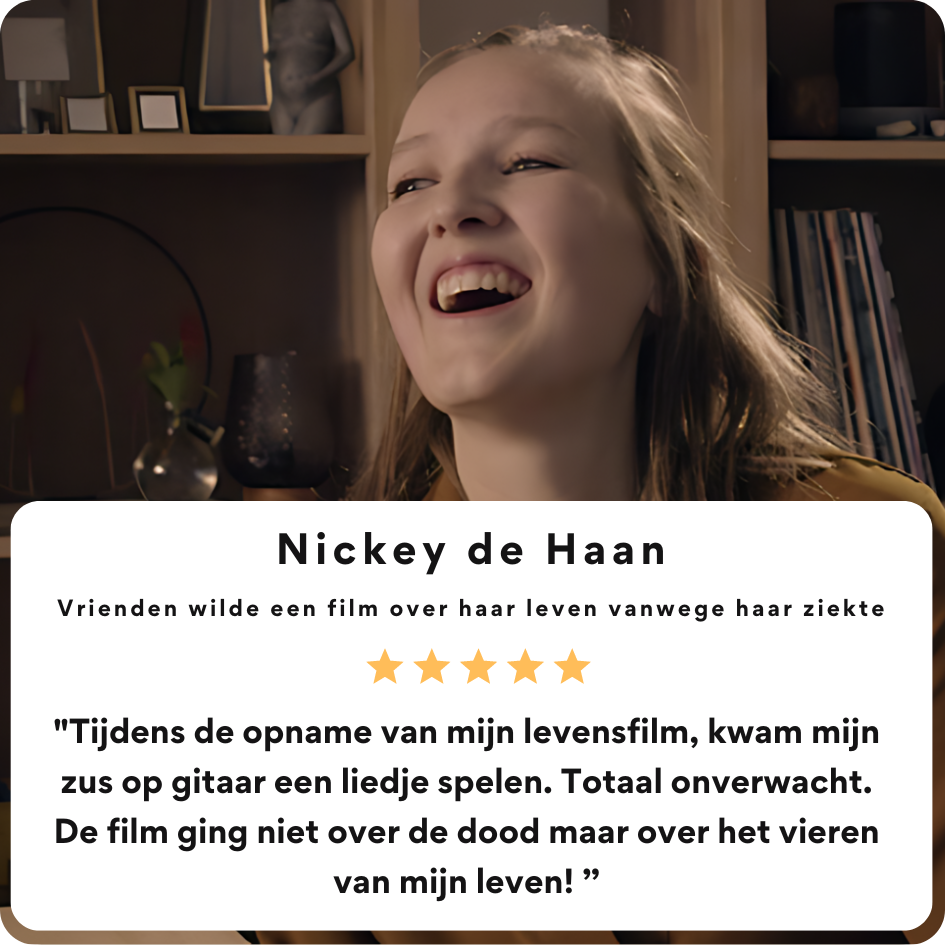 Uitreiking van een cheque ter waarde van 4500 euro tijdens benefietdiner Portretmakers